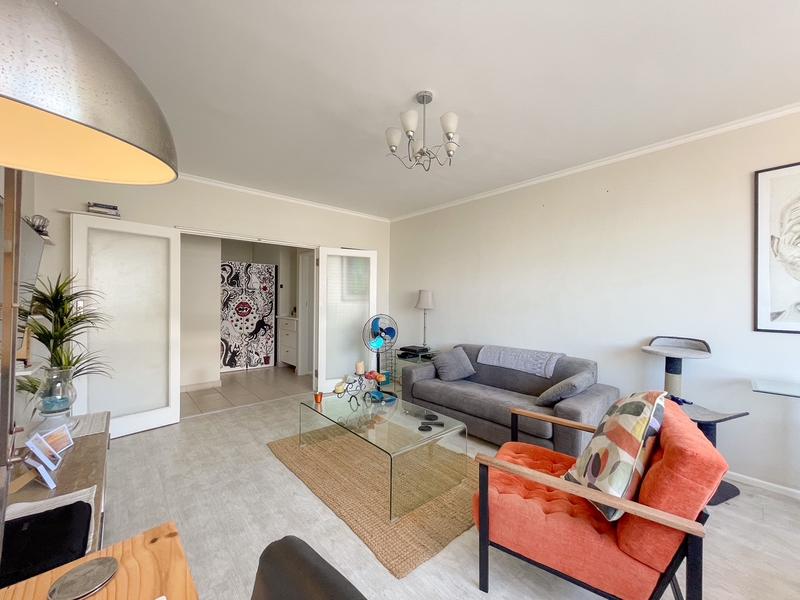 2 Bedroom Property for Sale in Mouille Point Western Cape